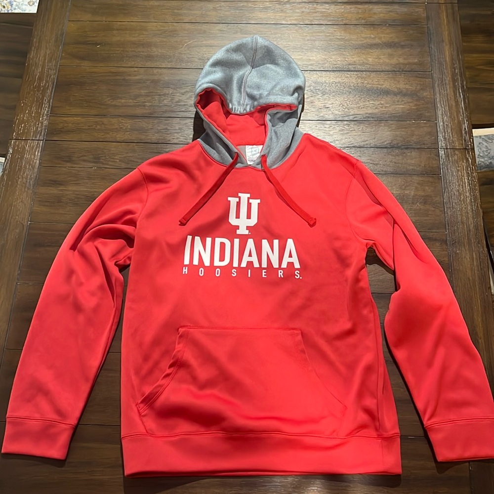 Indiana Hoosiers Men’s size medium hoodie, adjustable drawstring